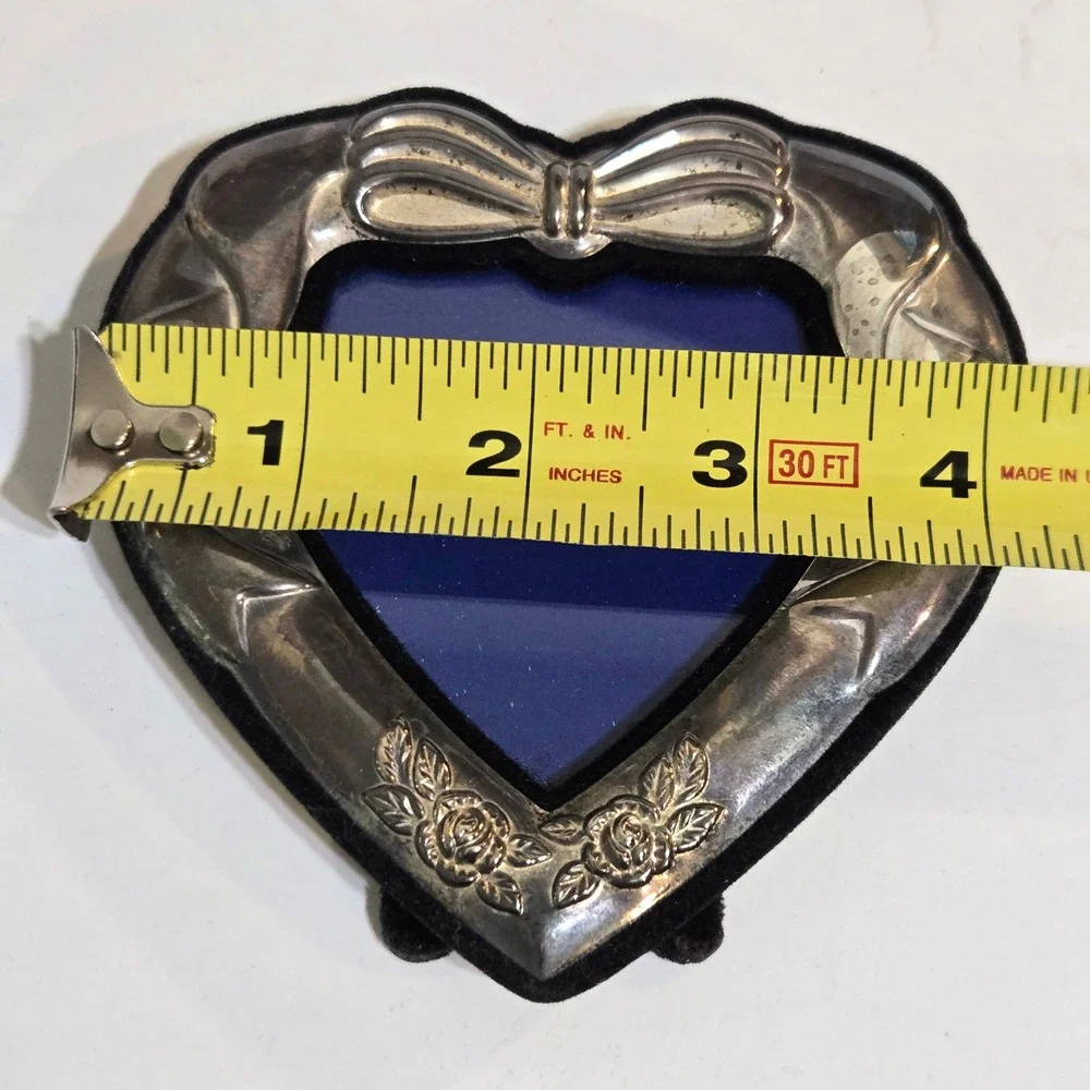 International Silver Plate Heart Picture Frame 4x4 Bow Rose Set 2 free standing
